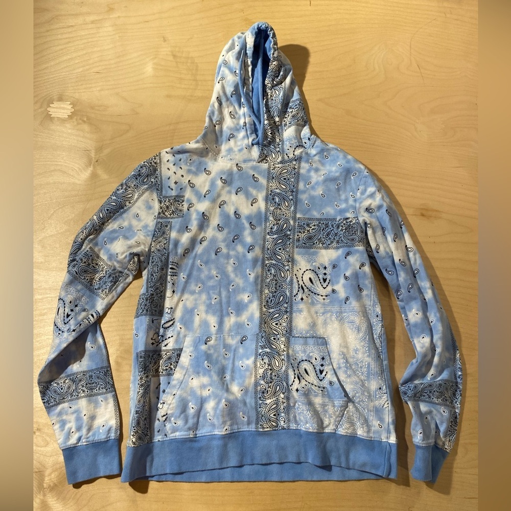 Rue21 Light Blue Paisley Hoodie Medium (OO) - Picture 5 of 11